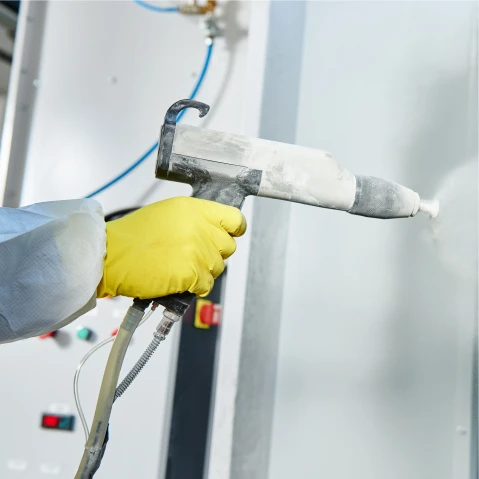 Applicazione in servizi di verniciatura e sabbiatura dei filtri IFS srl
